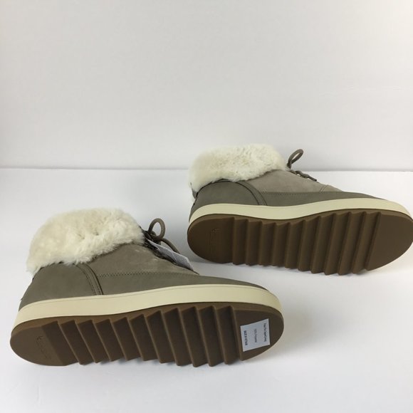 Koolaburra by UGG Women's Tynlee Lace-up Snow Boot - Picture 15 of 15